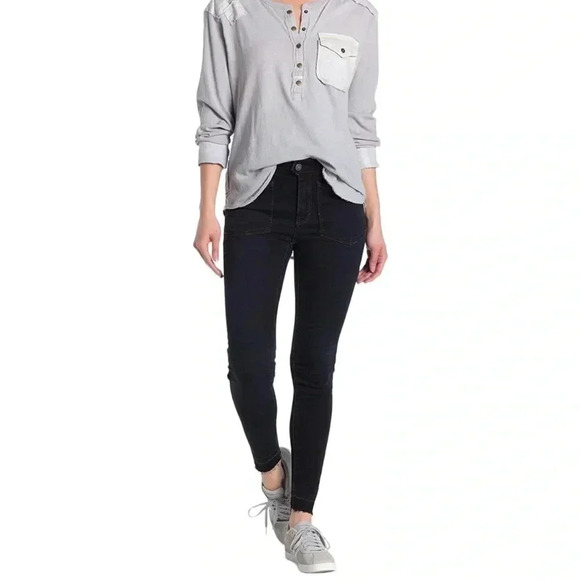 We The Free Ivy Released Hem Mid Rise Dark Navy Womens Skinny Jeans Size 24 - Picture 3 of 11